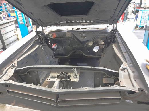 Innenansicht Motorraum
