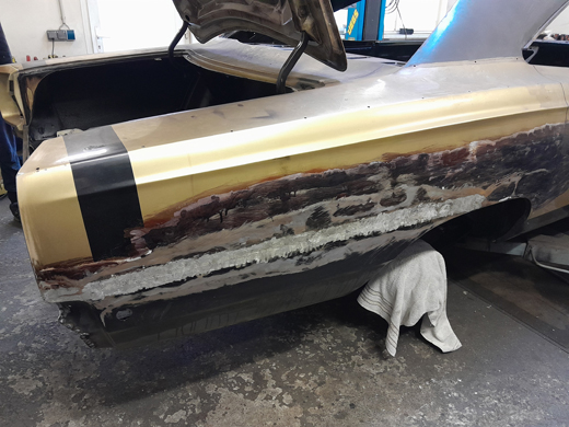 Kotfl&uuml;gel nach reparatur